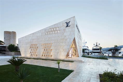 louis vuitton yalıkavak|Bodrum Shopping: Top 10 Luxury Brands at Yalikavak Marina.